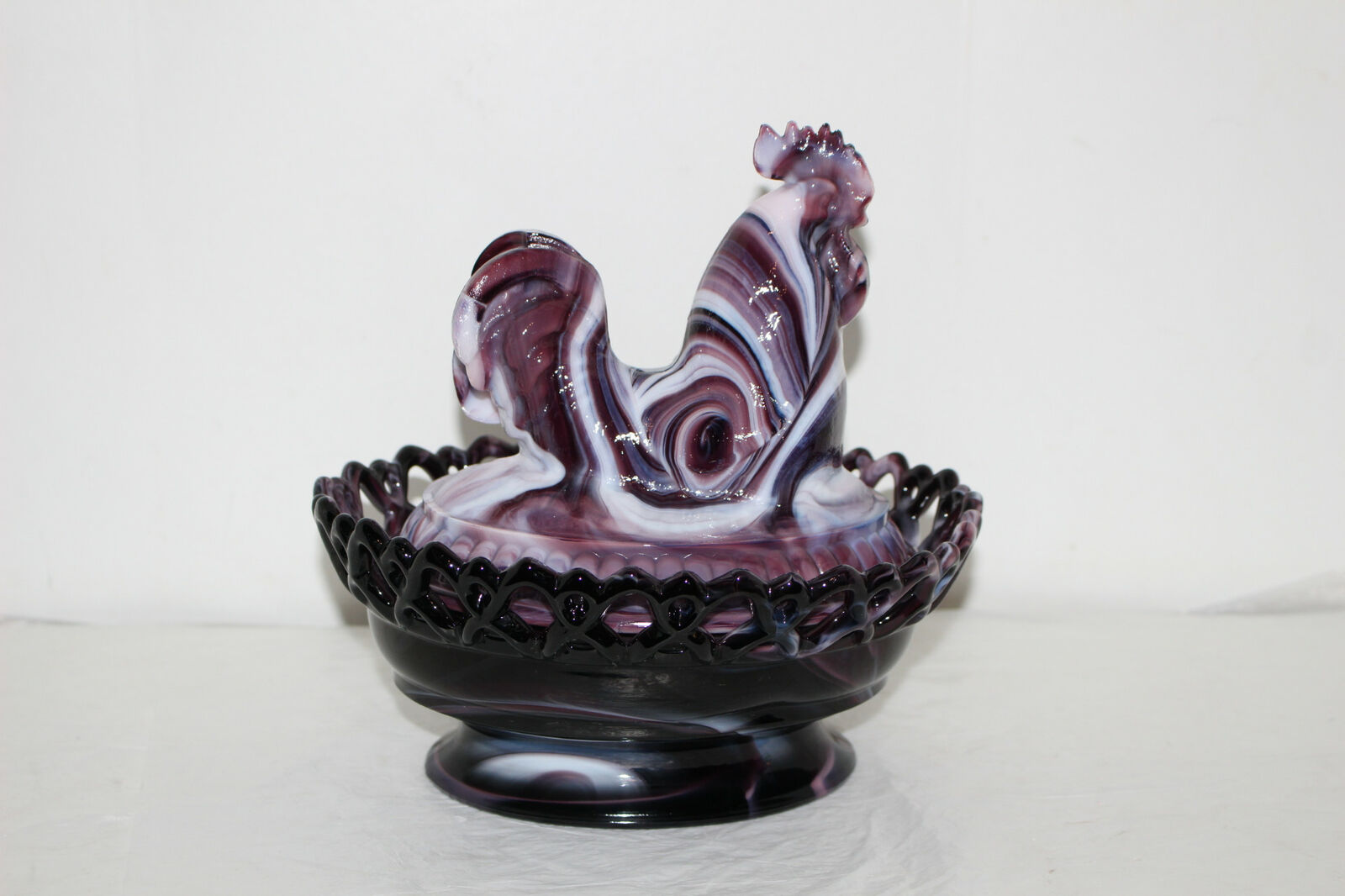 Vintage Imperial Amethyst Purple Slag Glass Rooster On A Nest Covered Candy Dish